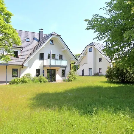 Strandnahe Fewo: Beachside Retreat With Terrace And Access Apartment *