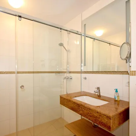 아파트 Rex Rugia 30-2 Mit Sauna- Und Schwimmbadnutzung Im Ahoi Sellin *