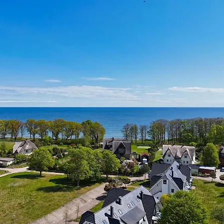 Strandnahe Mit Terrasse, Gratis Nutzung Vom Ahoi Erlebnisbad Und Sauna In Sellin - Rex Rugia 30-2 Apartment Lobbe